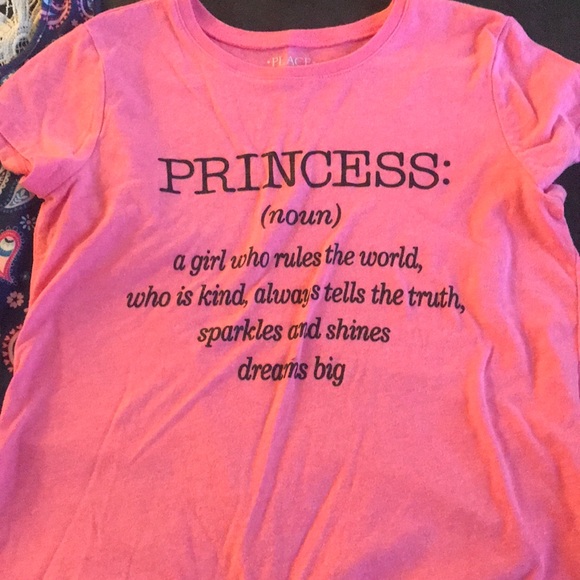 Shirt and tank lot - Picture 3 of 4